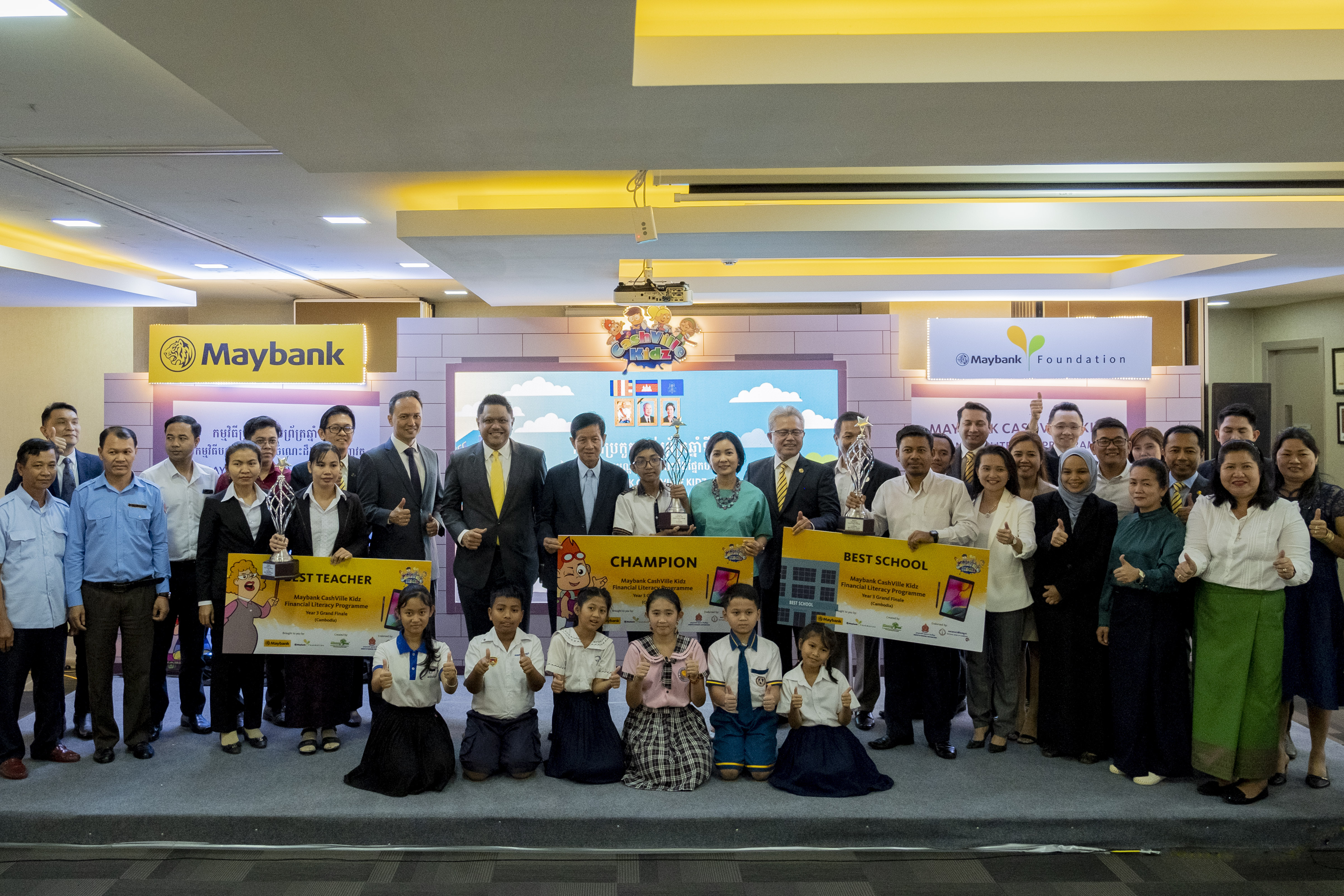 Maybank Honours Financial Literacy Champions at the Grand Finale of CashVille Kidz Programme